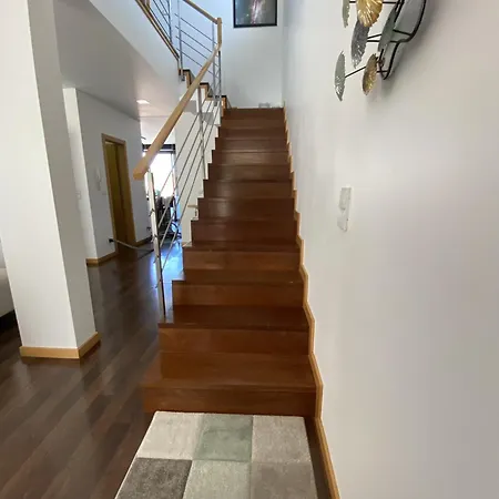 Casa Moinho Vedro Casa de Férias Quintiães