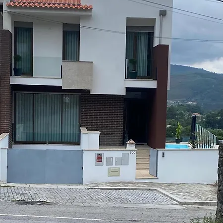 Casa Moinho Vedro *
